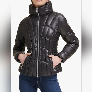 Women's Guess Puffer Jacket SIZE XL Black